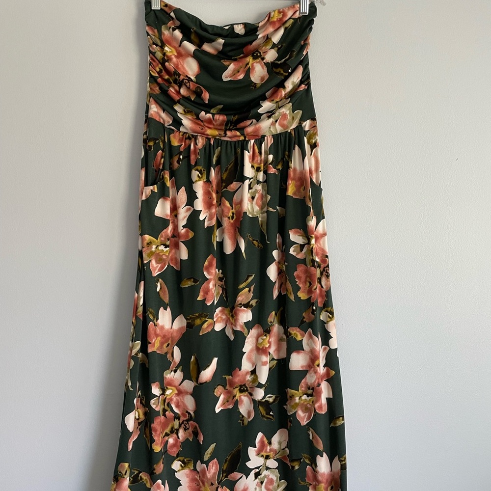 Vanilla Bay floral strapless maxi dress with pockets